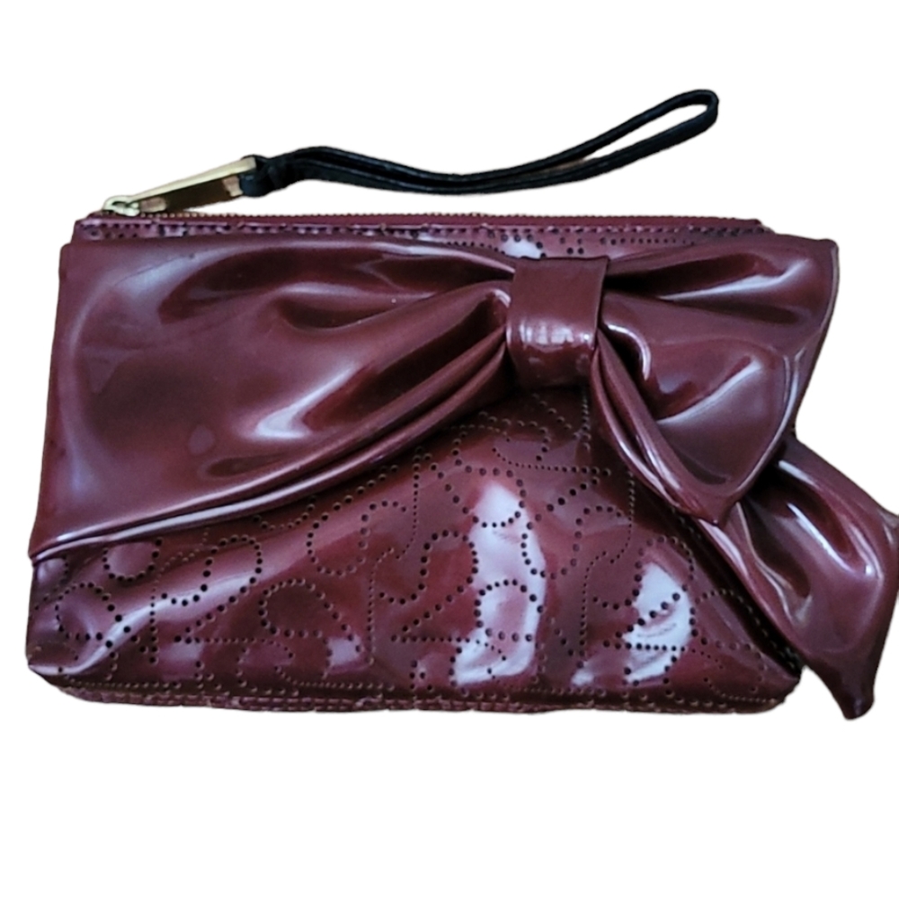 Simply Vera Wang Clutch bag